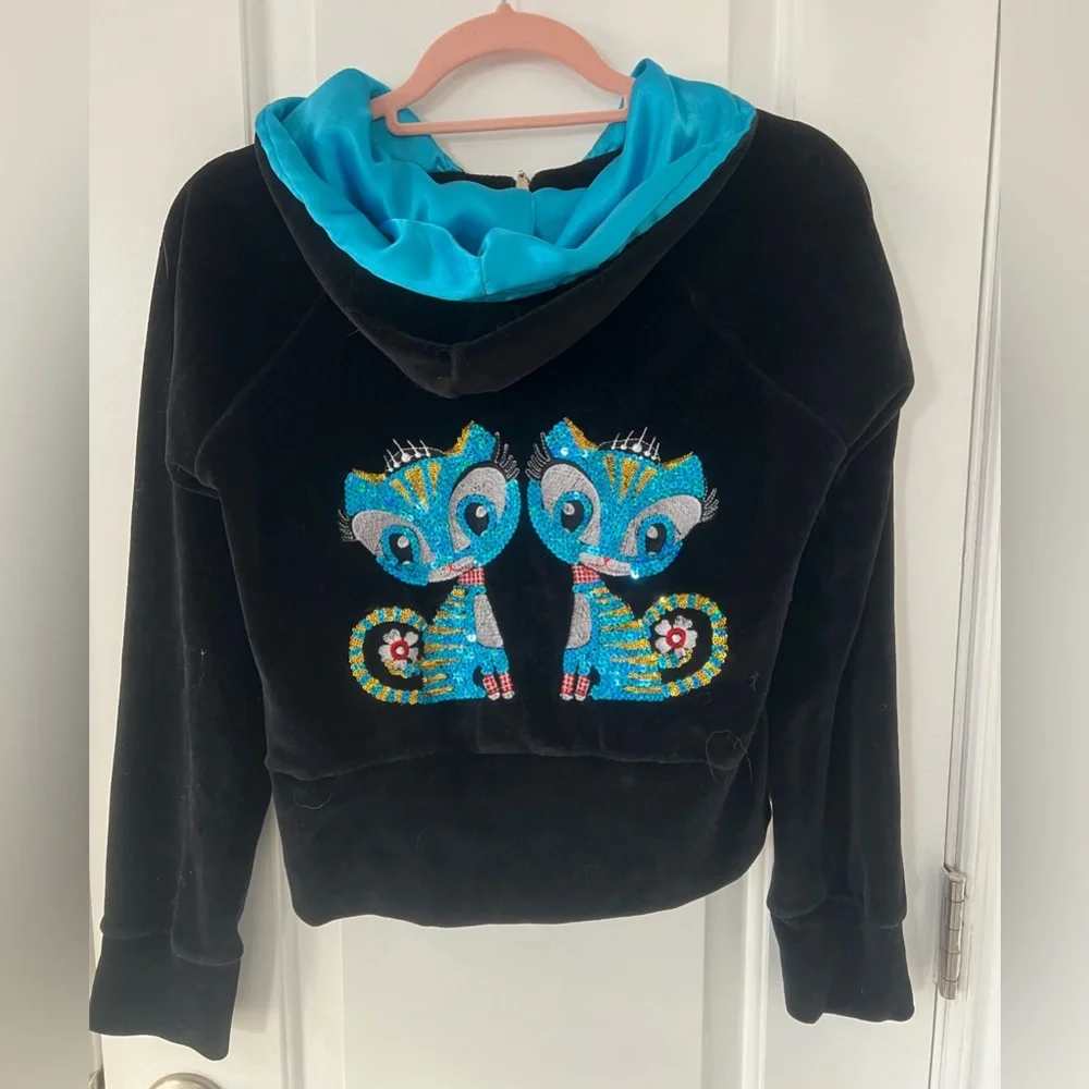 Cute kitty zip up hoodie size XS, like new. - Picture 1 of 4